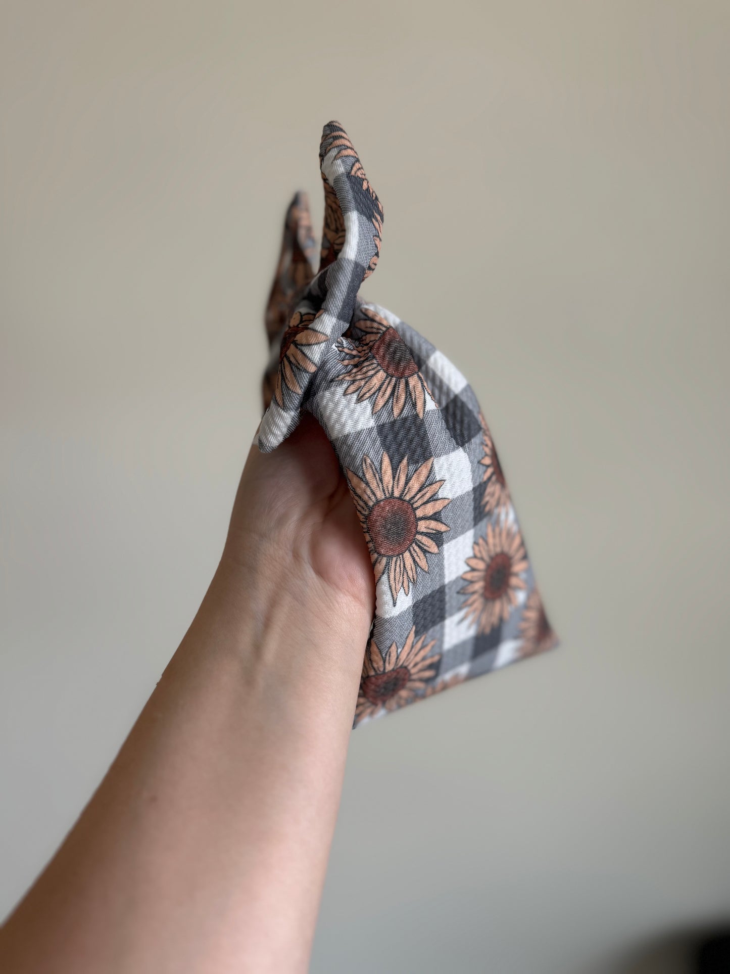 Traditional bows - Sunflower plaid