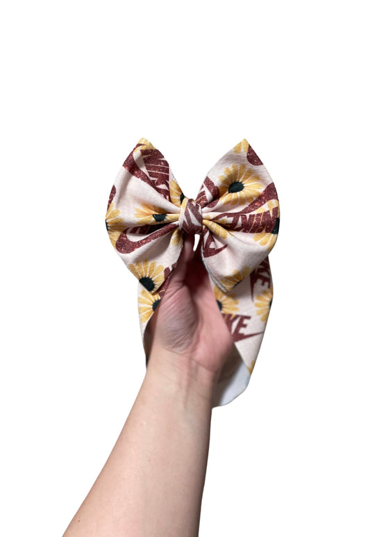 Traditional Bows - Floral Nike